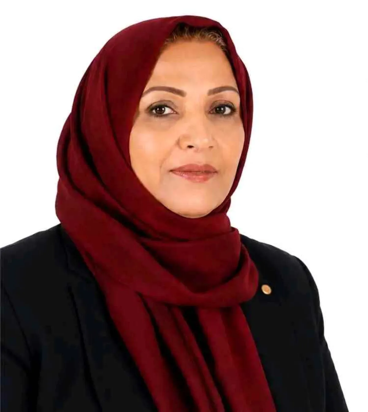 النفط والموانئ والجزر تحت سلطة الدولة.. رؤية أكاديمية لحماية اليمن من صراعات الأقاليم