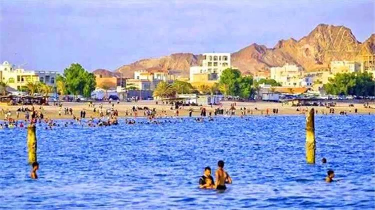 مصلحة الأرصاد الجوية: انحسار تدريجي لموجة الحر وتوقعات بأجواء أكثر اعتدالًا في اليمن