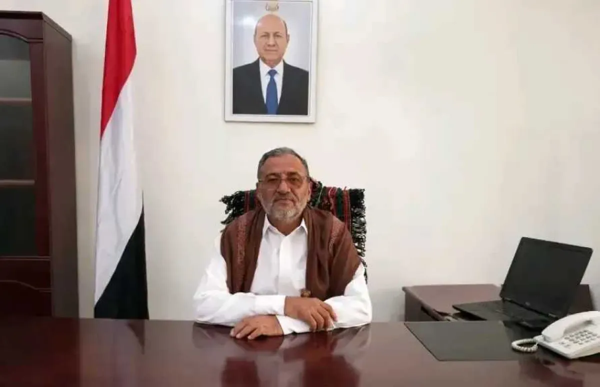 تحركات حكومية مفاجئة ضد آلاف الموظفين في محافظة مأرب وإعلان رسمي بشأنها