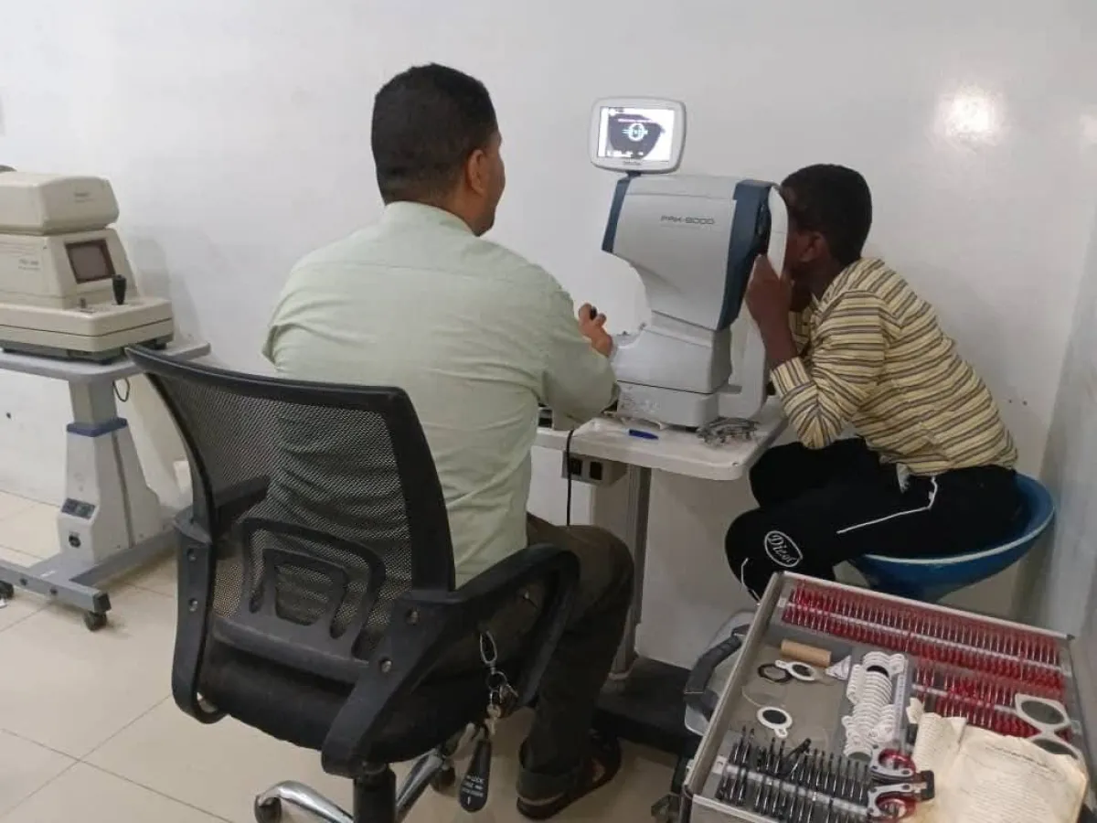 الحديدة تُوفد الدفعة الثامنة من الأطفال المستضعفين لتلقي رعاية صحية ونفسية في تعز