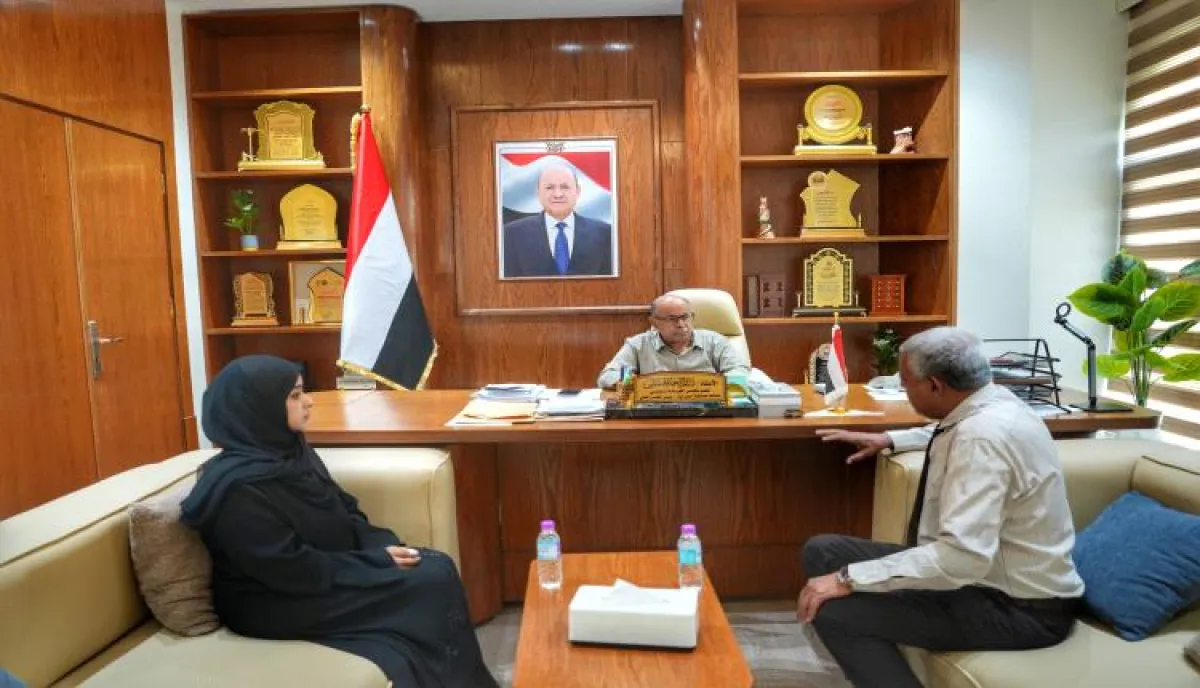 الخنبشي يشيد بجهود المجلس اليمني للتخصصات الطبية بحضرموت في تأهيل الكوادر الصحية وتطوير برامج الدراسات العليا