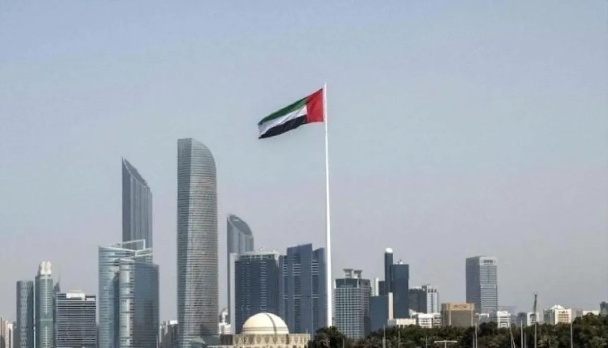 الإمارات تعري أكاذيب نقل أموال إيرانية عبر أراضيها