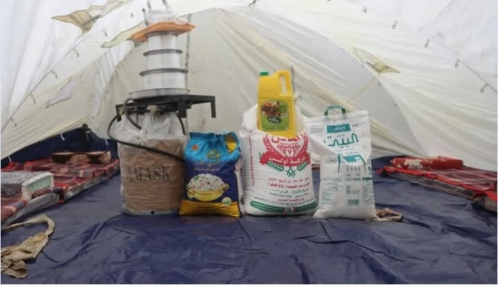 المشرعي يقدّم مساعدات إنسانية عاجلة لأسرة فقدت منزلها بحريق في الخوخة