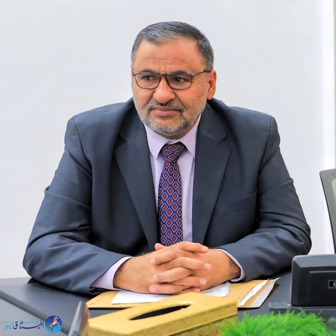 نائب رئيس مؤتمر مأرب يدعو لعقد اجتماع عاجل لقيادات الحزب