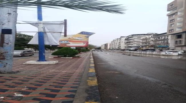 إشادة بجهود صندوق النظافة ومؤسسة المياه في معالجة آثار الأمطار بالمعلا