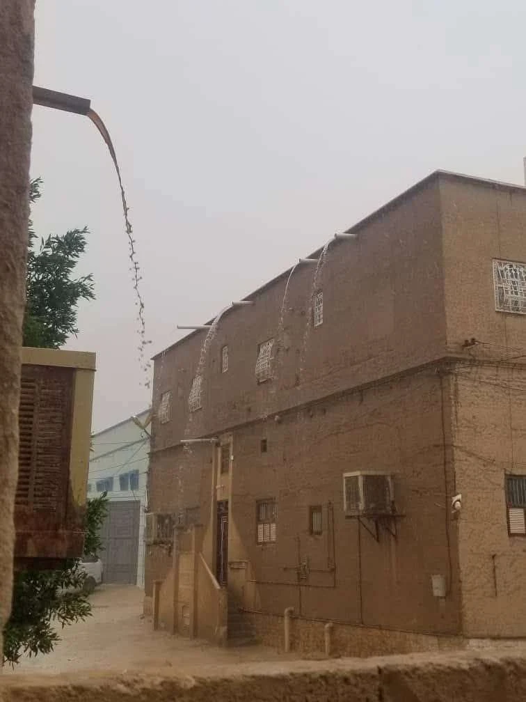 عاجل:وادي حضرموت يشهد أمطارًا غزيرة وحالة إنقاذ عاجلة