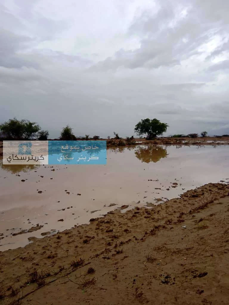 أمطار غزيرة وسيول تجتاح لودر والمناطق المجاورة(صور)