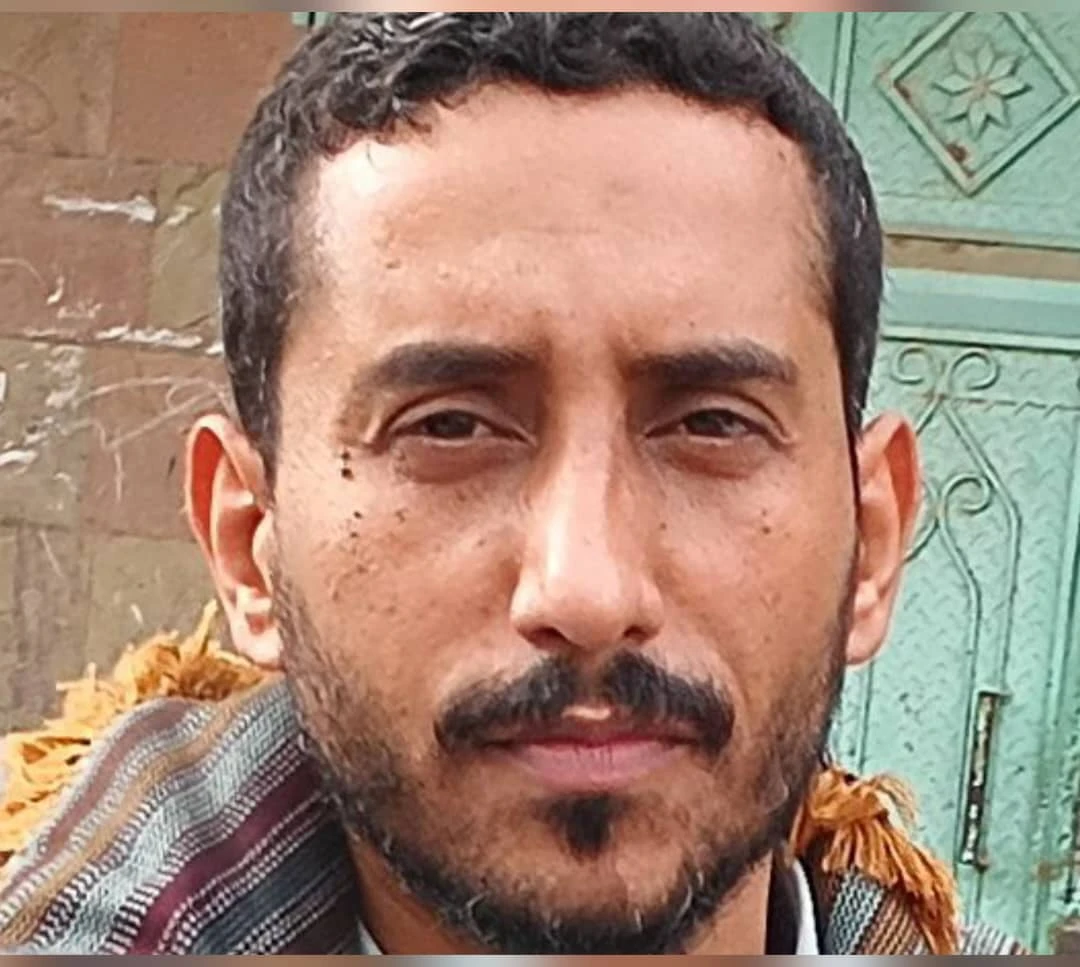 الأستاذ نافع محمود العرابي: نموذج للشاب المجتهد المخلص في أداء واحبه العملي !!!