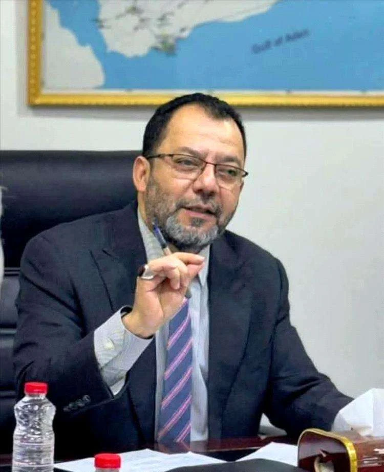 وزير الكهرباء يوجه بفصل التيار الكهربائي بعدن