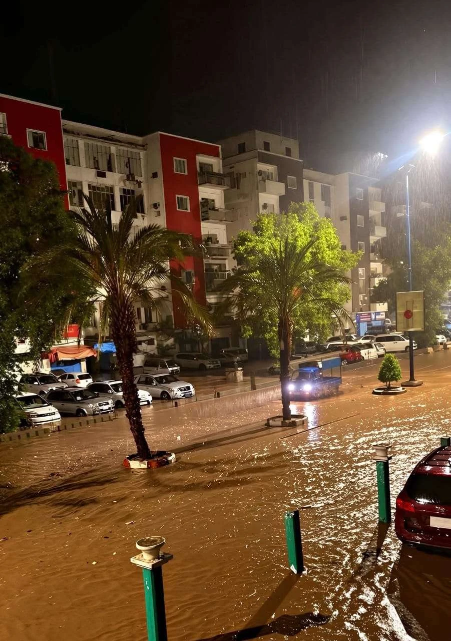 عاجل : اخر مستجدات المنخفض الجوي بعدن