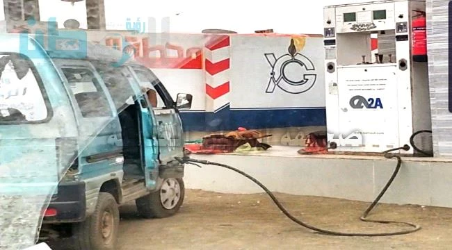 تحرك حكومي صارم لضبط أسعار الغاز وملاحقة المهربين في المحافظات المحررة 