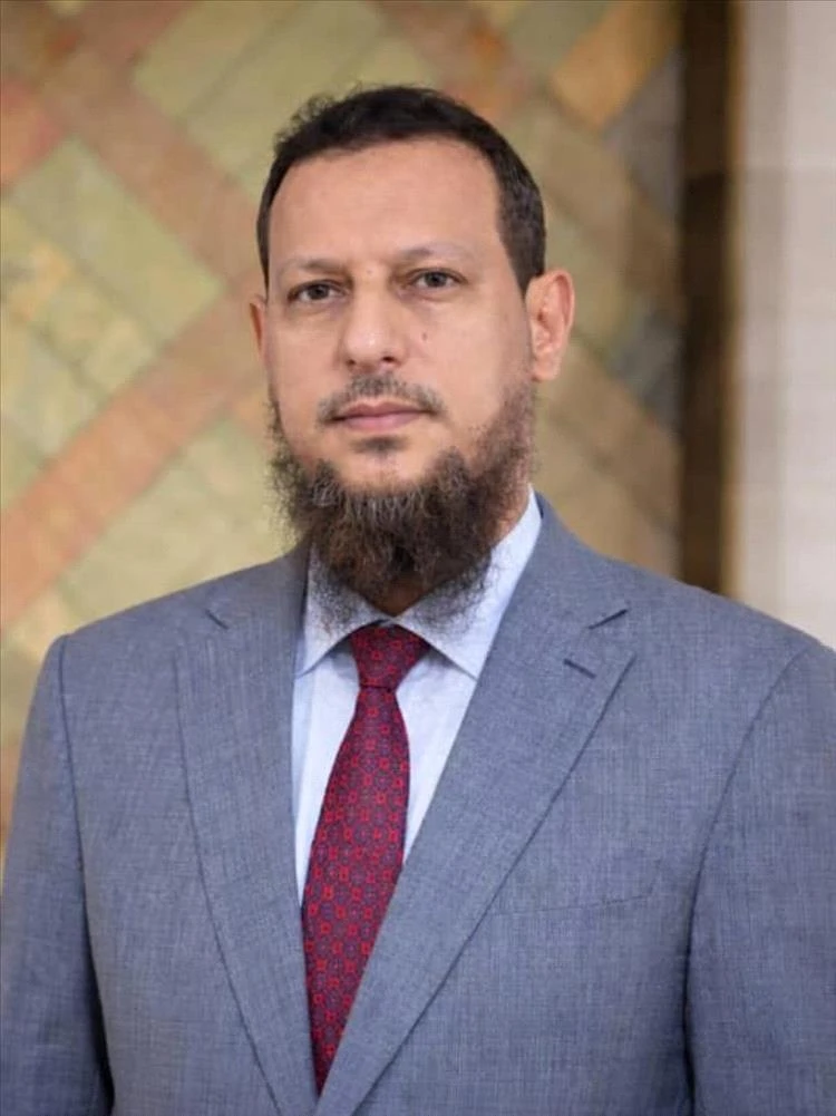 محافظ العاصمة عدن: خطة متكاملة تشمل الأمن والمستشفيات لاستقبال الزوار خلال العيد