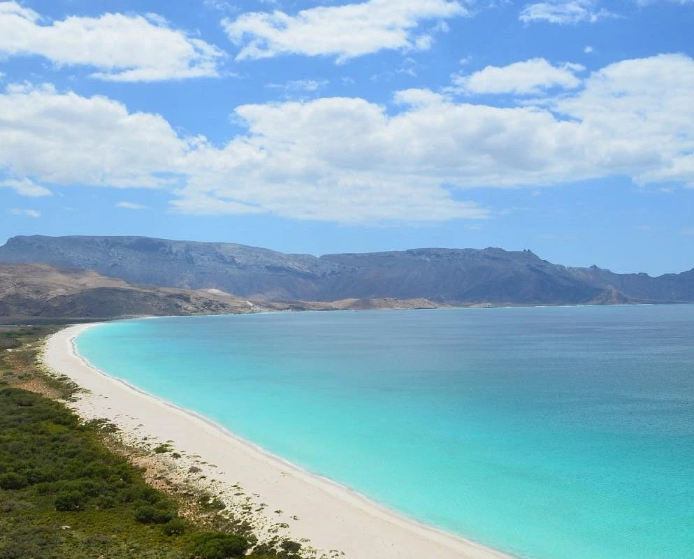 تحذيرات للمواطنين من أمطار رعدية ورياح ستضرب سواحل اليمن