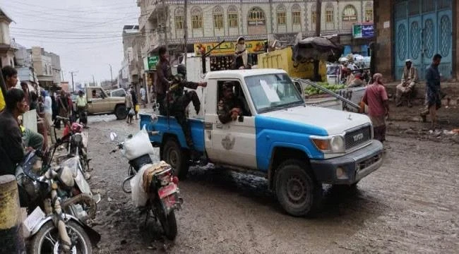 أمن لودر يلقي القبض على عصابة تمتهن السرقة والنهب