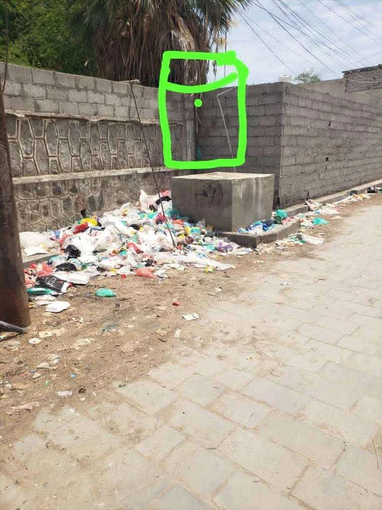 ازالة خزان خيري وسط حالة سخط بعدن