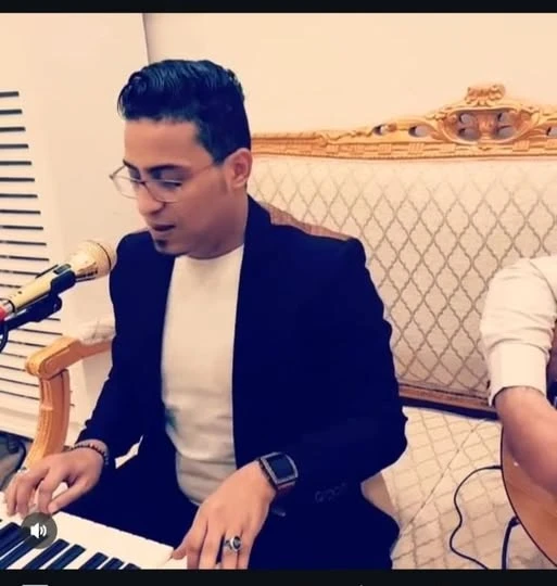 الإفراج عن فنان يمني شهير بعد توقيفه في عدن لأيام