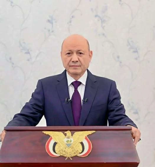 الرئيس العليمي يؤكد التزام الدولة برعاية ضحايا التعذيب والانتهاكات الحوثية