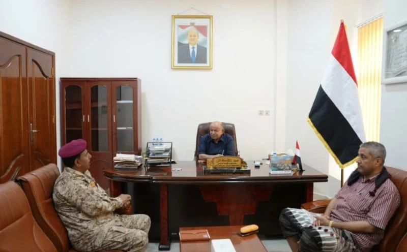 “الخنبشي” يشدد على مضاعفة الجهود المشتركة بين جميع الوحدات العسكرية والأمنية