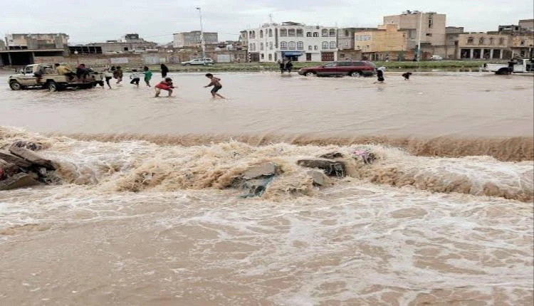 فلكي يحذر من موجة أمطار جديدة وغزيرة تمتد لأيام وتشمل مناطق لم تمسها السيول مؤخراً