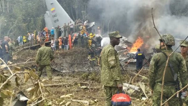تحطم طائرة عسكرية يسفر عن مقتل 34 شخصًا وإصابة العشرات