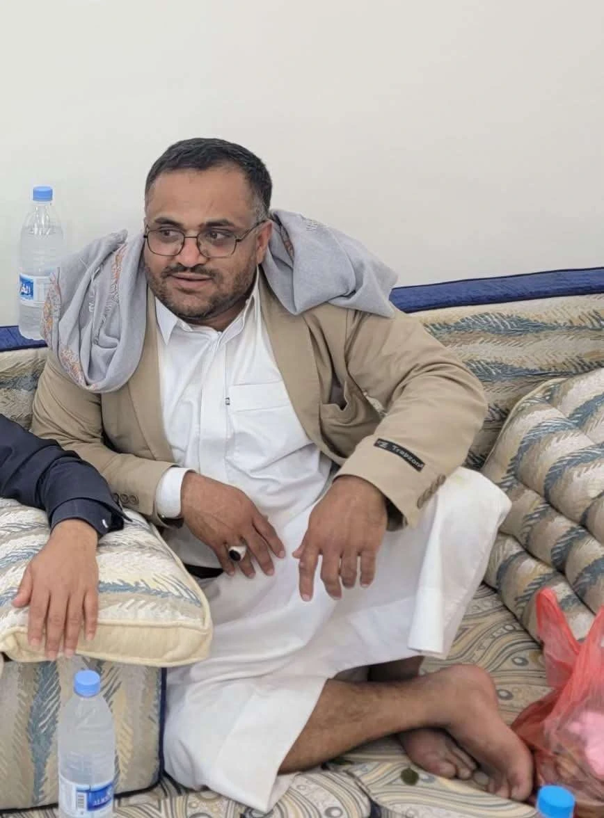 الكشف عن هوية الرجل الذي اهان خالد مقبل واجبره على تقديم بناته كصلح قبلي في ذمار