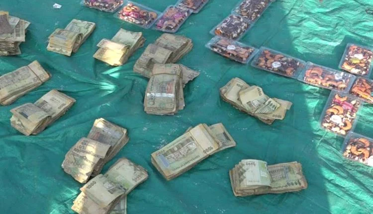 الحوثي يجبر أبناء 12 مديرية في صنعاء على دفع أموال وتبرعات لمحارق الموت