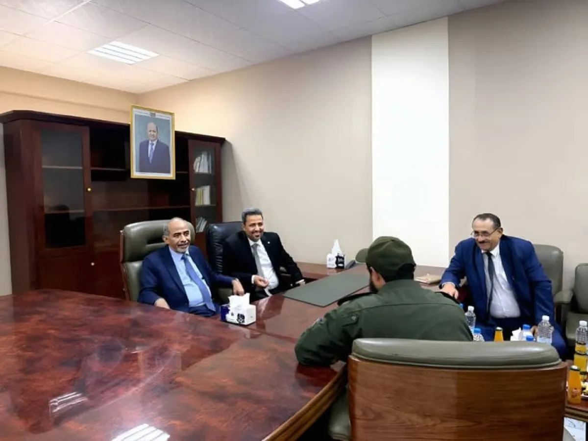 الفريق محمود الصبيحي يشيد بالدور الوطني لمحافظة لحج وتاريخها النضالي