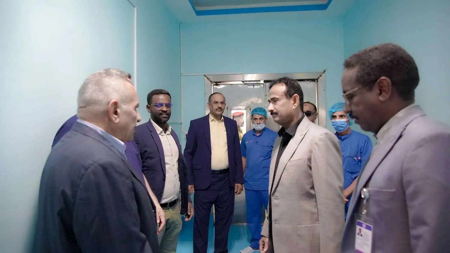 المحافظ بن الوزير يشدد على تعزيز الانضباط والارتقاء بالأداء الوظيفي ويؤكد المضي نحو إصلاح الاداء الإداري.