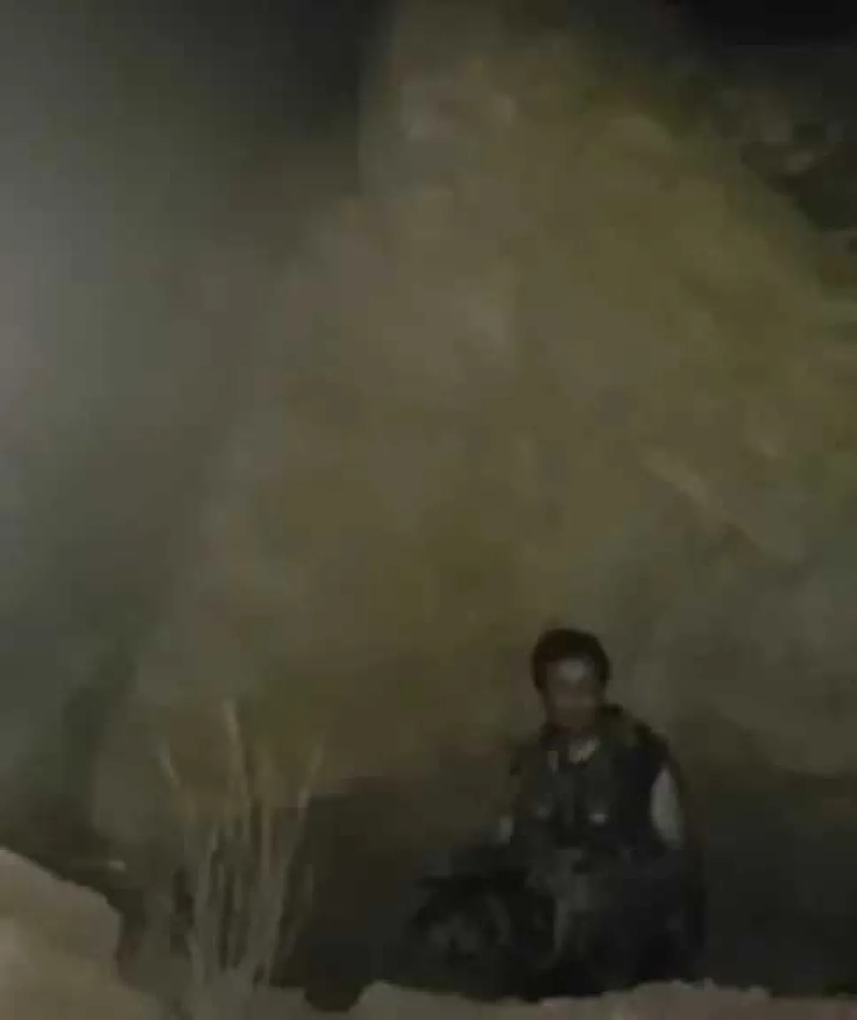 قيادي حوثي يطلق سراح متهم بمحاولة قتل المواطن ‘‘القشيبي’’ ويسعى لإشعال فتيل فتنة في عمران (فيديو)