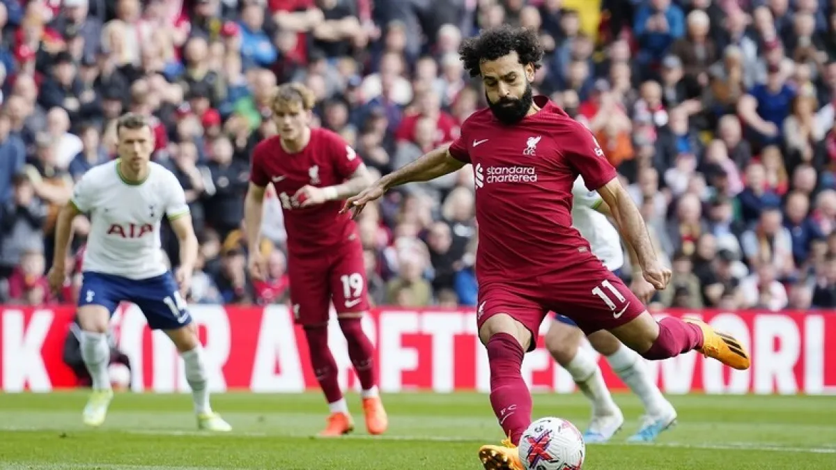 مشجعو ليفربول في صدمة برحيل صلاح