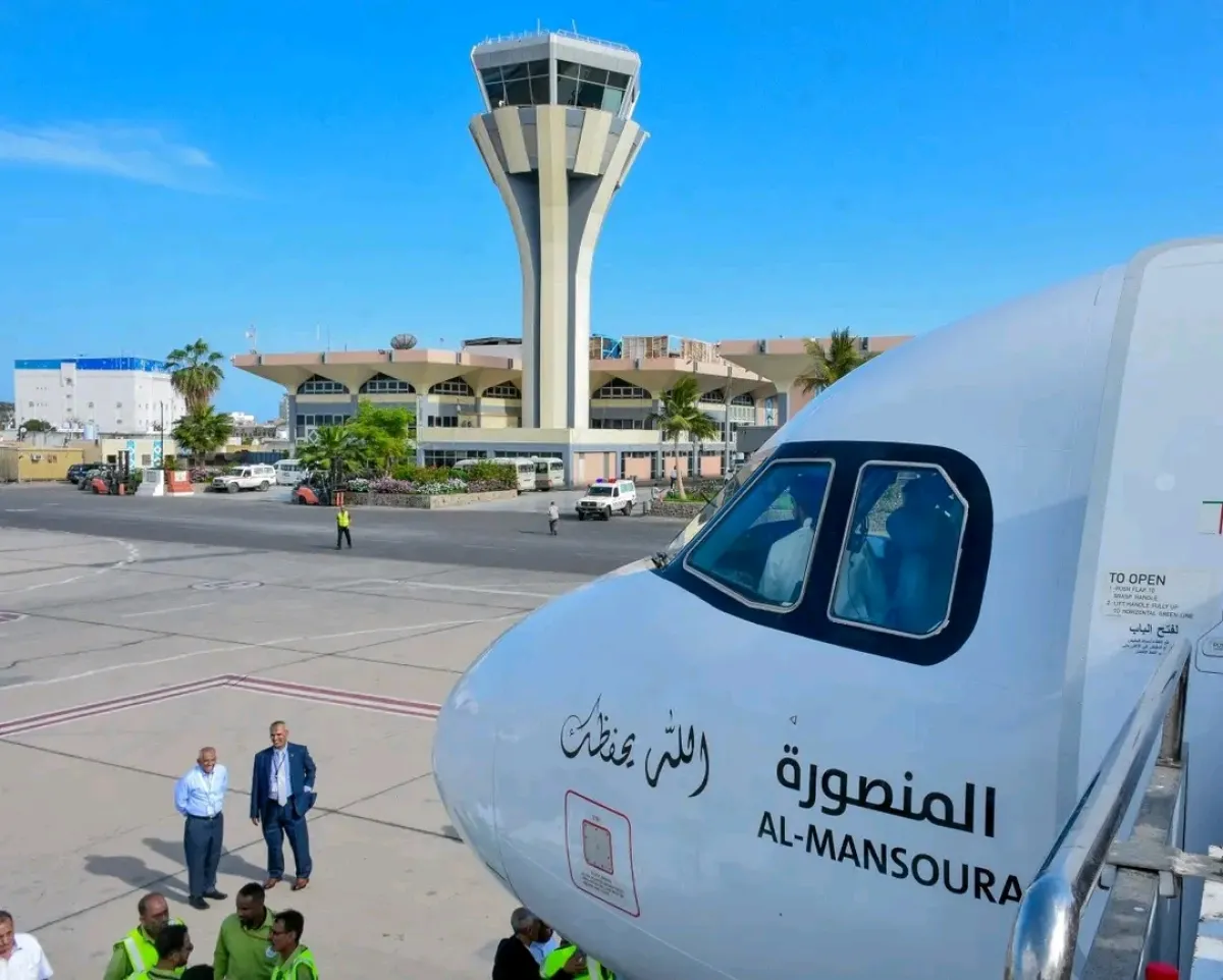 مطار عدن يستقبل أولى الرحلات التجارية لشركة “طيران عدن”