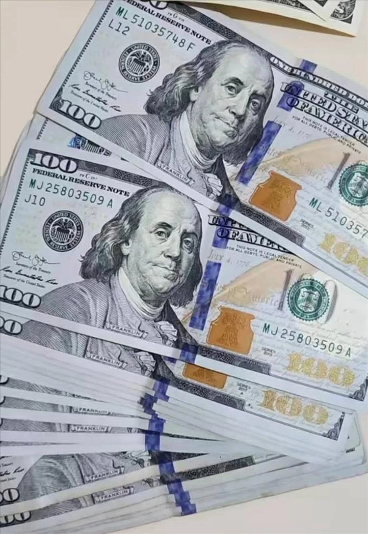 صحفي يكشف شراء مسؤول يمني بارز فلة فاخرة في مصر بقيمة مليون دولار  