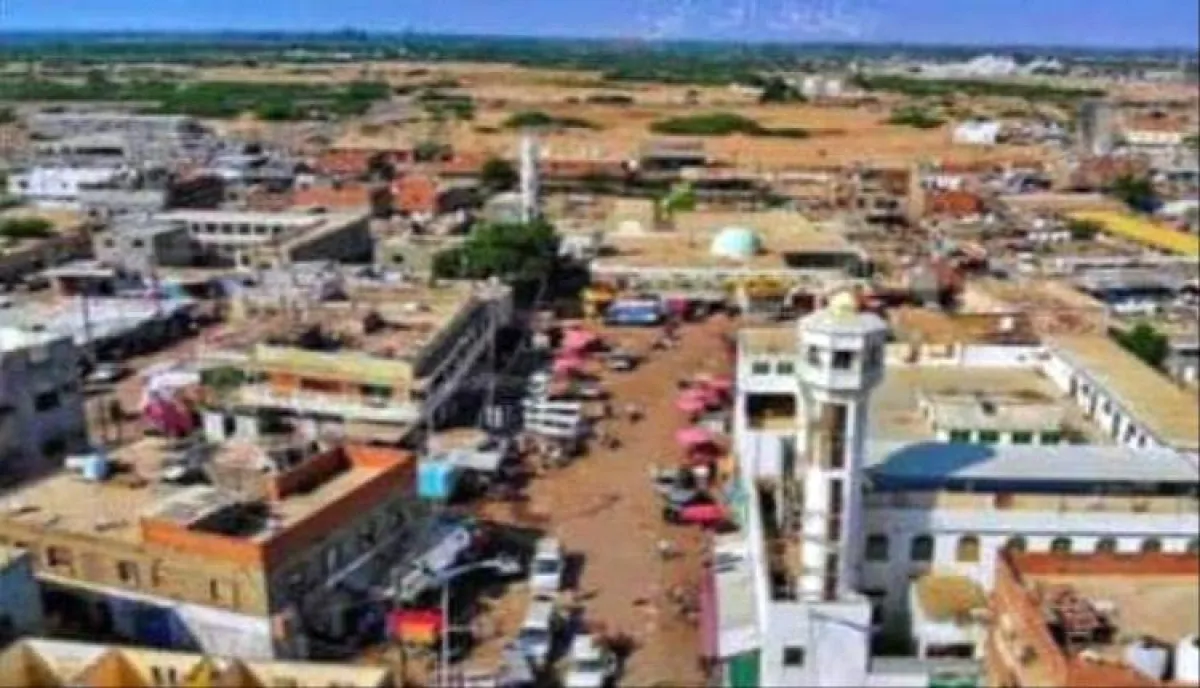 الشرطة السياحية بأبين تضبط لصوص عقب اعتدائهم على موقع القرو الأثري بزنجبار