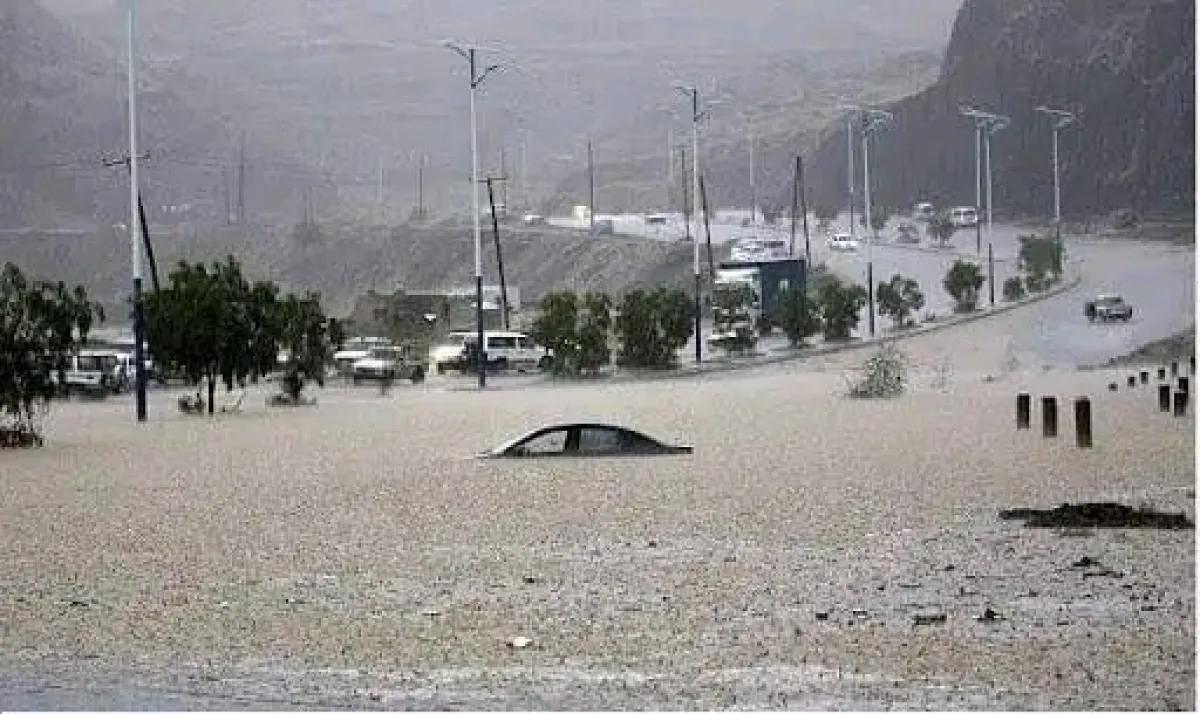 تحذيرات من منخفض جوي جديد وأمطار رعدية قد تسبب سيولاً مفاجئة في عدة محافظات