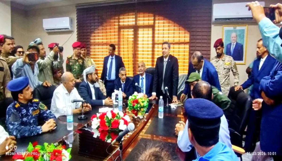 لحج تشهد مراسم الاستلام والتسليم بين المحافظ الجديد ولجنة الإدارة المحلية