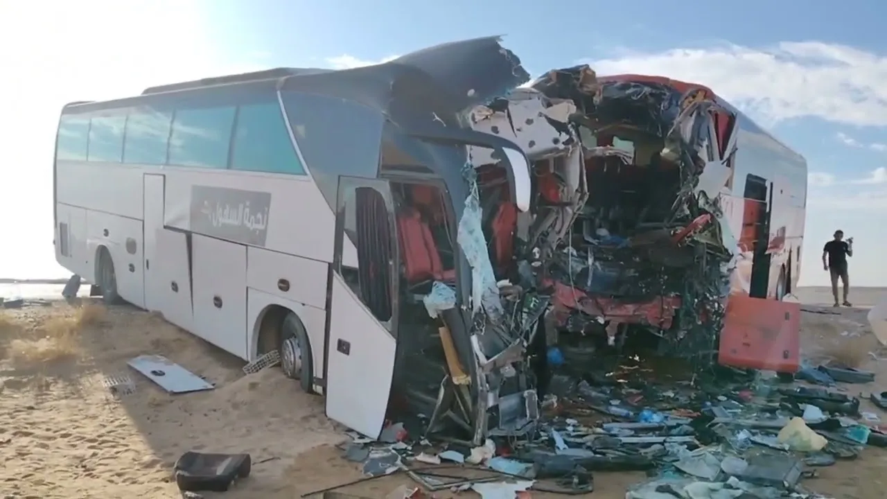 إصابة 16 شخصًا في 34 حادث مروري وإطلاق نار بالمحافظات المحررة خلال 24 ساعة