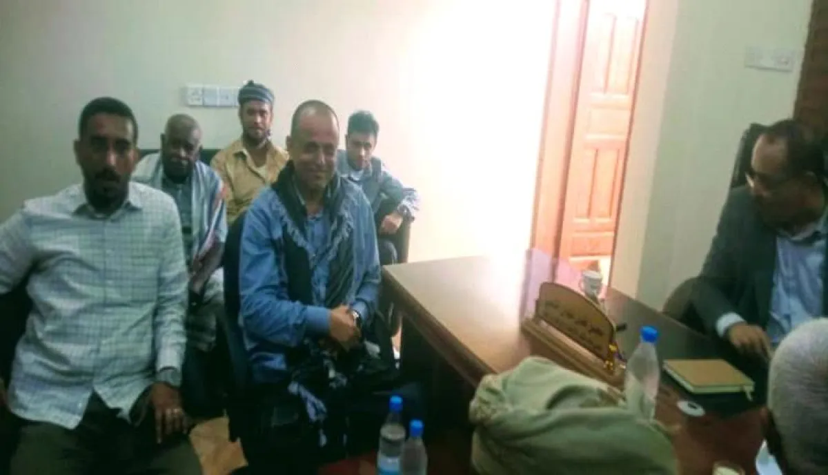 نائب محافظ لحج يتفقد مكتب الأوقاف والإرشاد ويشيد بالانضباط والجهود المبذولة