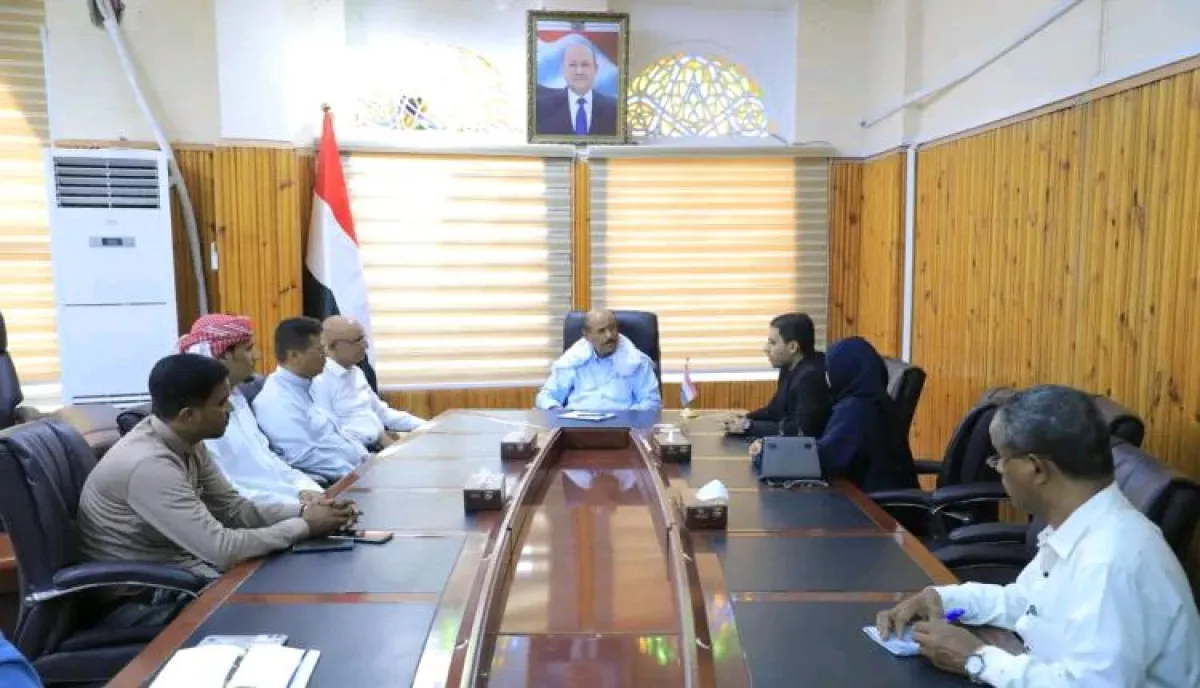 الوكيل بارباع يطّلع على برامج مركز مداد حضرموت ويؤكد دعم المراكز البحثية في صنع القرار