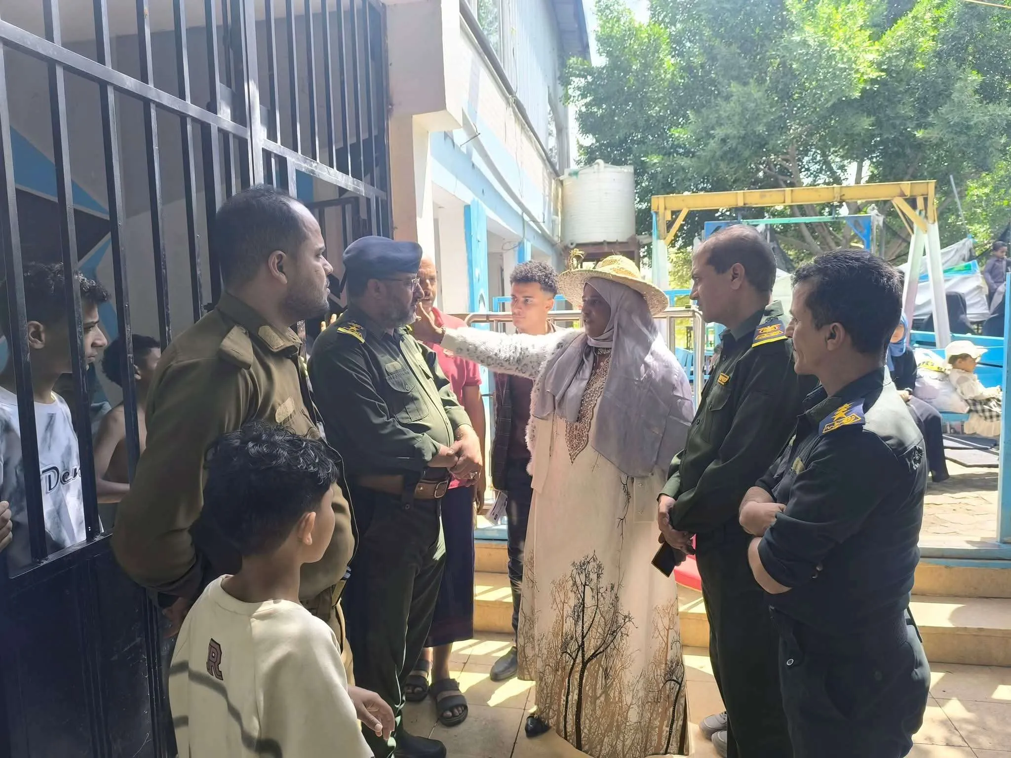 حسم الجدل بشان ماحدث بمنتجع مسك المقرمي من قبل ناشطين بارزين