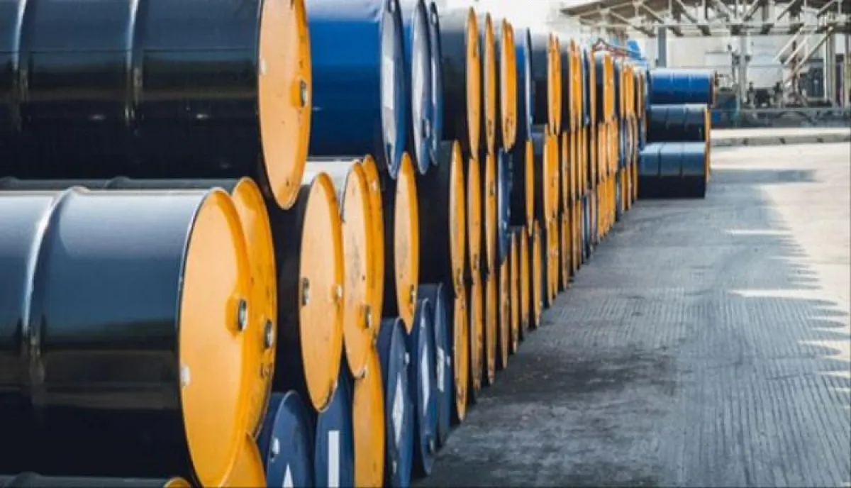 واشنطن: رفع العقوبات عن نفط إيران يخفف أزمة الإمدادات في آسيا