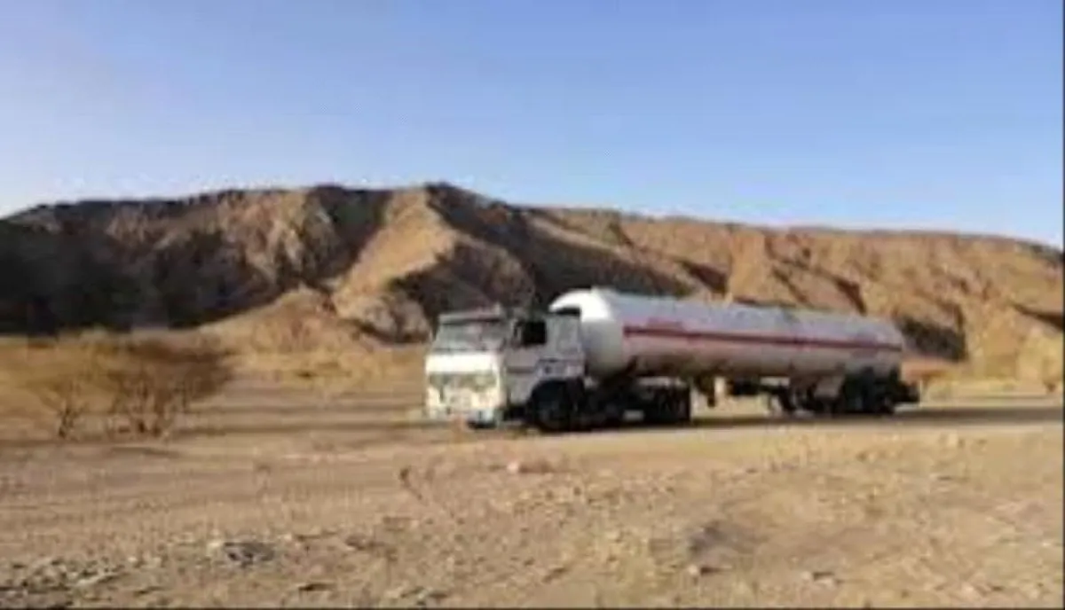 الإخوان يحولون غاز المحافظات المحررة إلى سوق سوداء لصالح الحوثي بأرباح خيالية