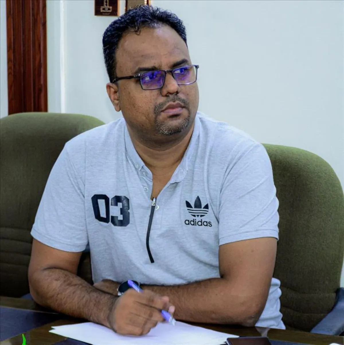 ملطوف: انهيار بلكونات في عدن ينذر بكارثة إنسانية ويدعو لتدخل عاجل