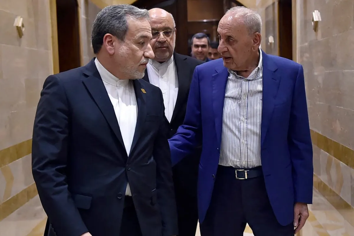 طرد السفير الإيراني يشعل الصراع السياسي في لبنان.. وبري في مواجهة الضغوط