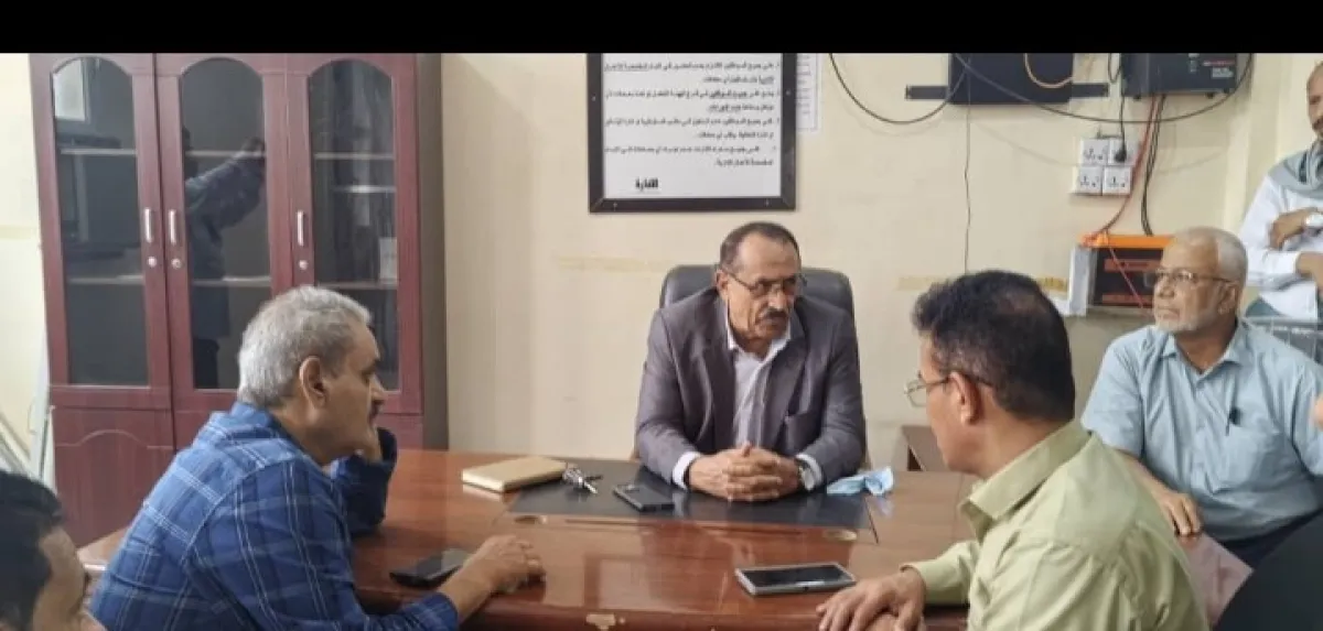 الصلاحي يطلع على مستوى الانضباط الوظيفي في عدد من المؤسسات الحكومية بعدانتهاء إجازة عيد الفطر