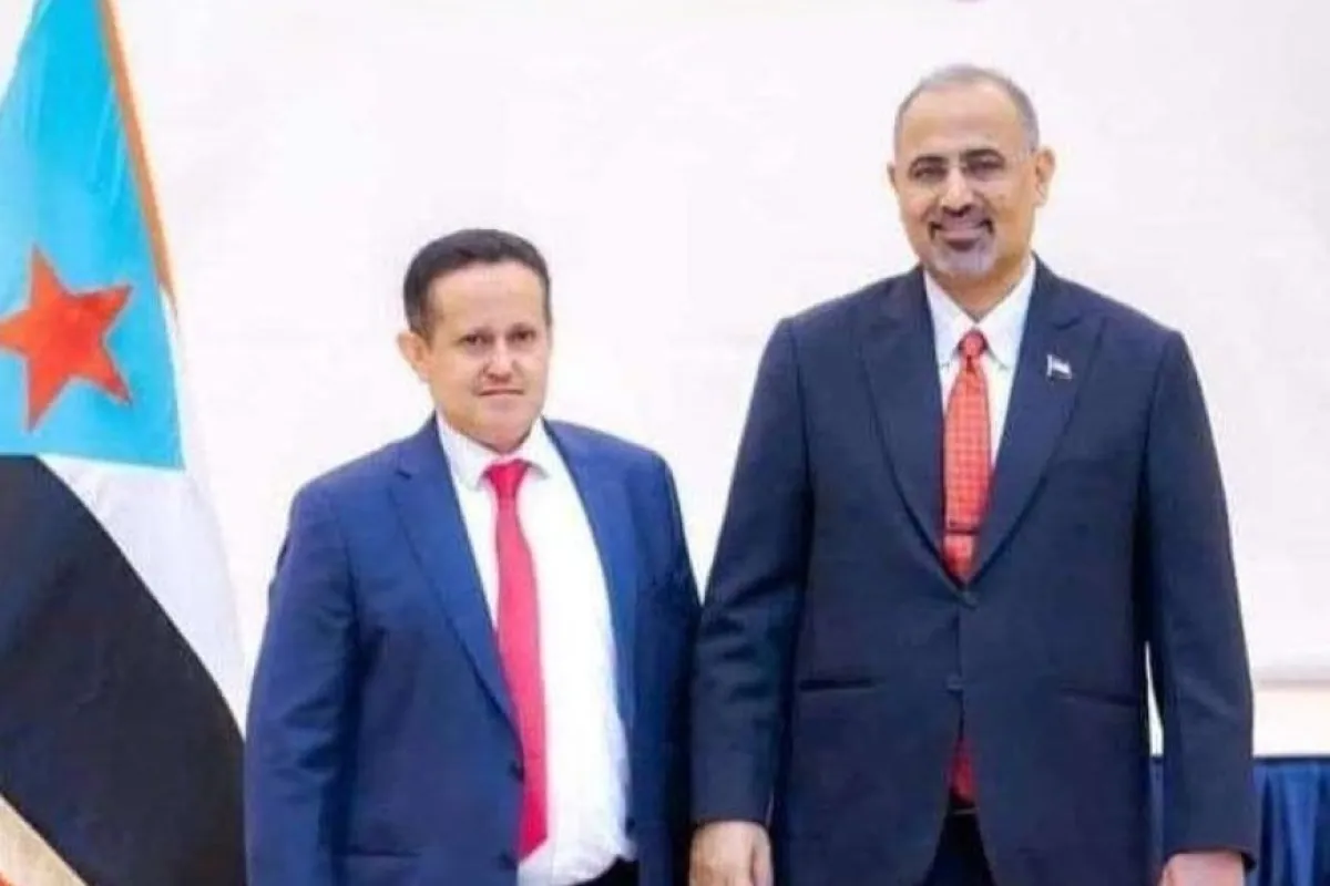 أمين عام أمانة رئاسة الانتقالي يكشف تناقض شعارات (الحوار الجنوبي) بعد استهداف منزل الزبيدي وبعض القيادات