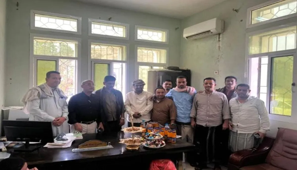 النيابة العامة بحضرموت تنفذ نزولًا ميدانيًا لتفقد النيابات وتعزيز الانضباط الوظيفي