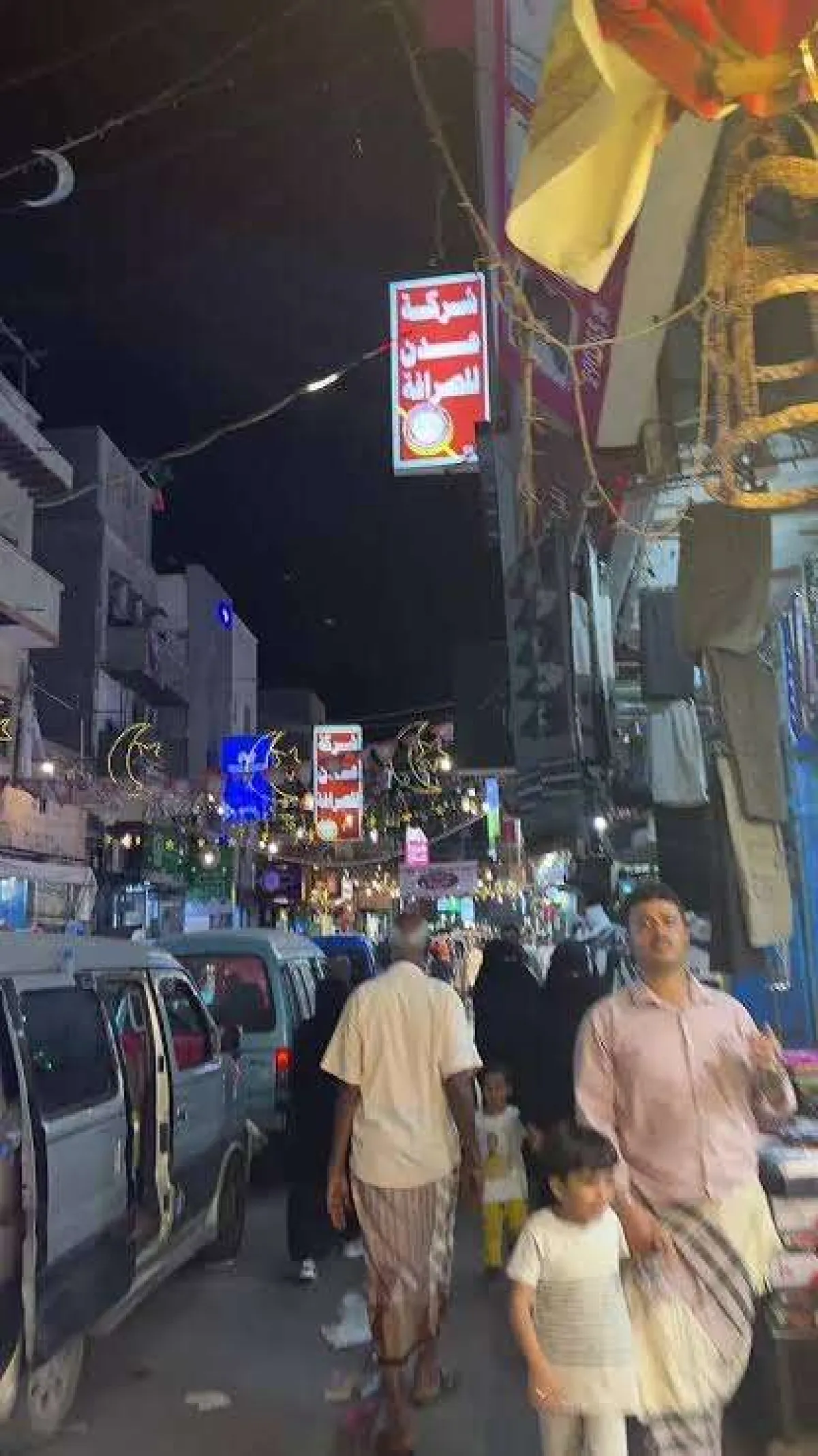 بدء تدهور خدمة الكهرباء في عدن