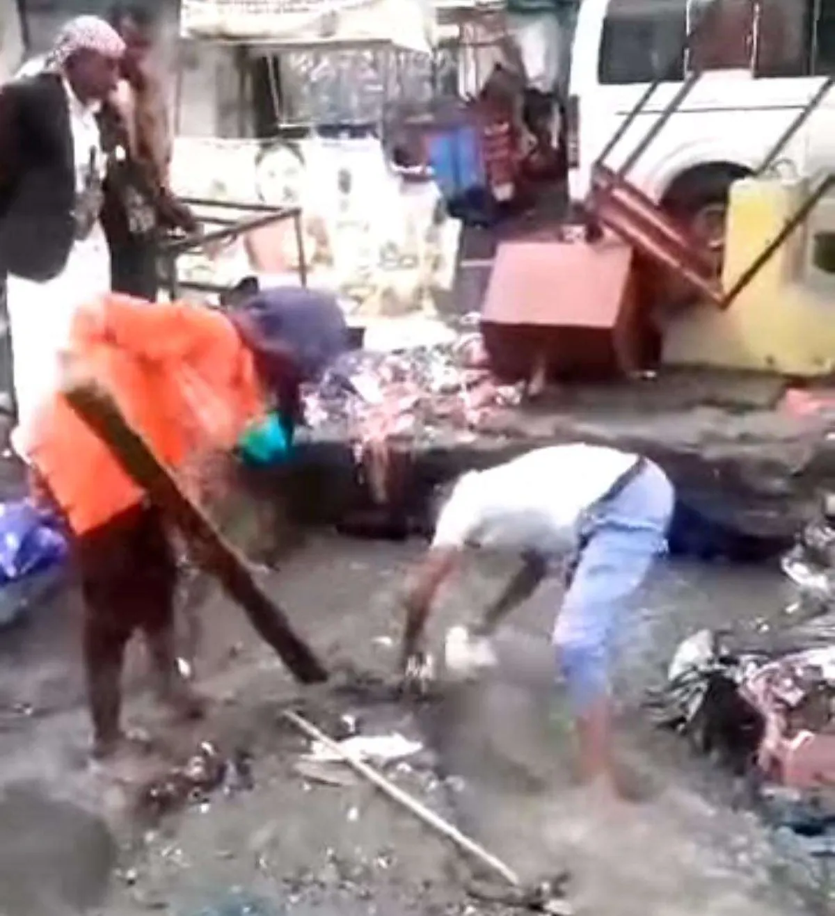 صندوق النظافة يتحمل مهام الأشغال ويقوم بهذا الامر