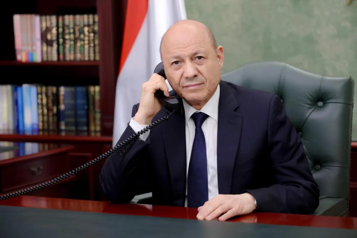 الرئيس العليمي يتابع شخصياً جهود الإغاثة في الساحل الغربي جراء المنخفض الجوي