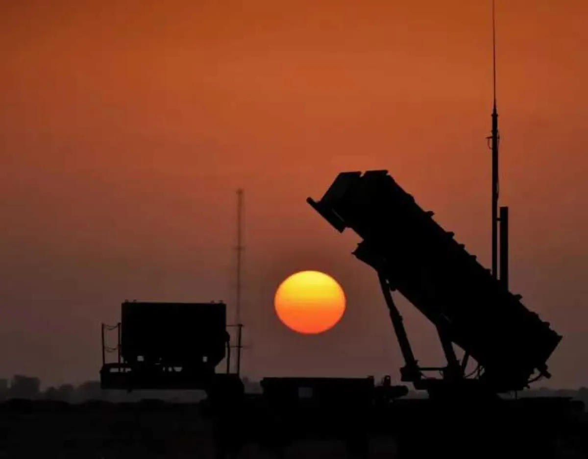 الدفاعات الخليجية تتصدى لهجمات إيرانية جديدة وأوكرانيا تعلن عن اتفاق دفاعي مع السعودية